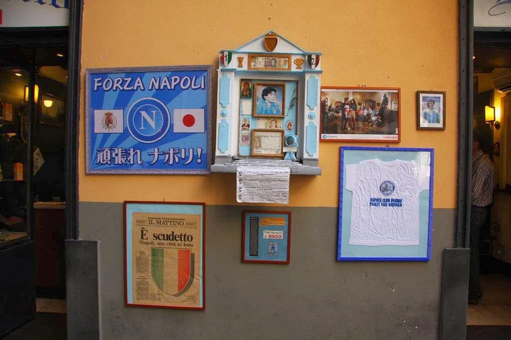 Bar Nilo, Neapel