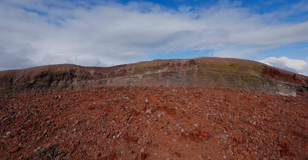 Under the Mountain: Naples and the Volcano That Never Left