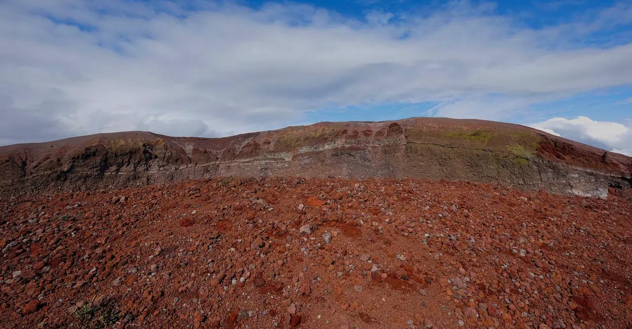 Under the Mountain: Naples and the Volcano That Never Left