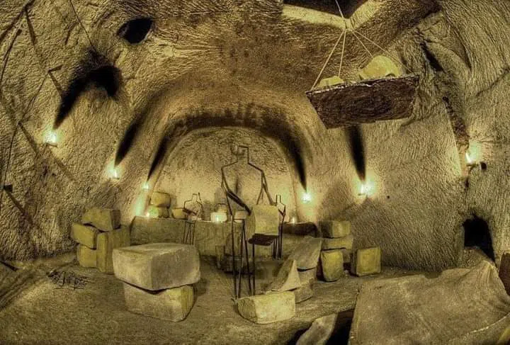 Napoli Sotterranea (Naples Underground), Naples